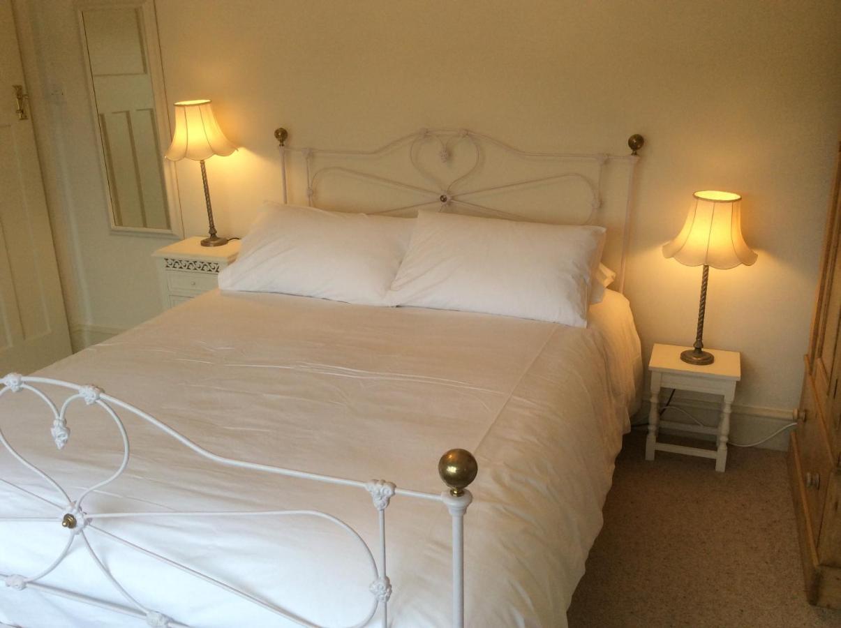 Baytree House Bed and Breakfast Wells Exteriör bild